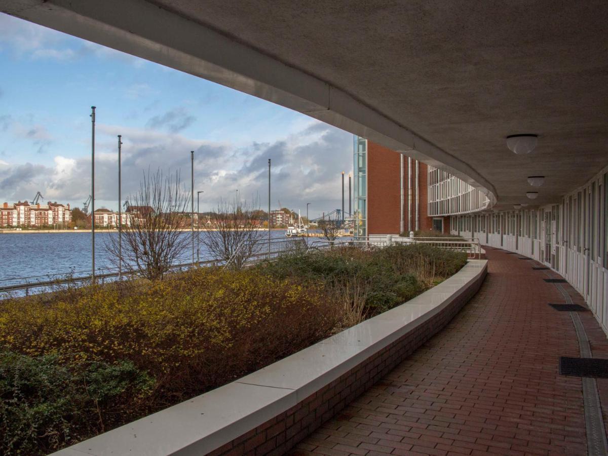 089 Fewo Skyline, direkte Strandlage, Blick auf den Hafen Wilhelmshaven Zimmer foto